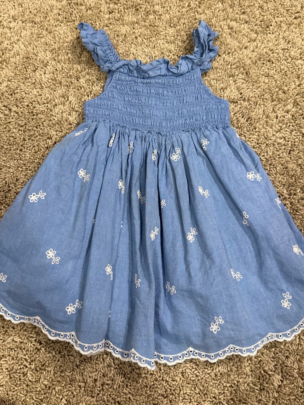 Cat & Jack Blue Smocked Floral Dress – 2T 💙🌸